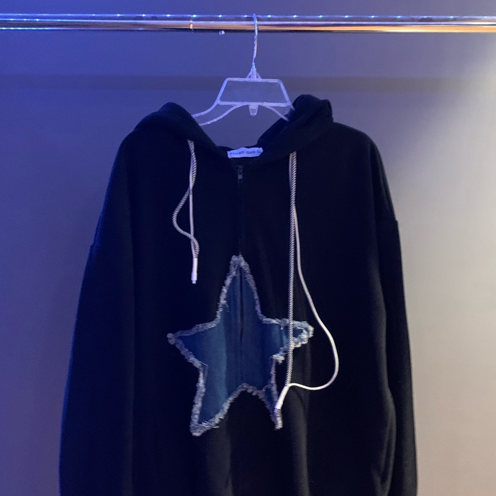 Aelfric Eden hoodie only worn once:)